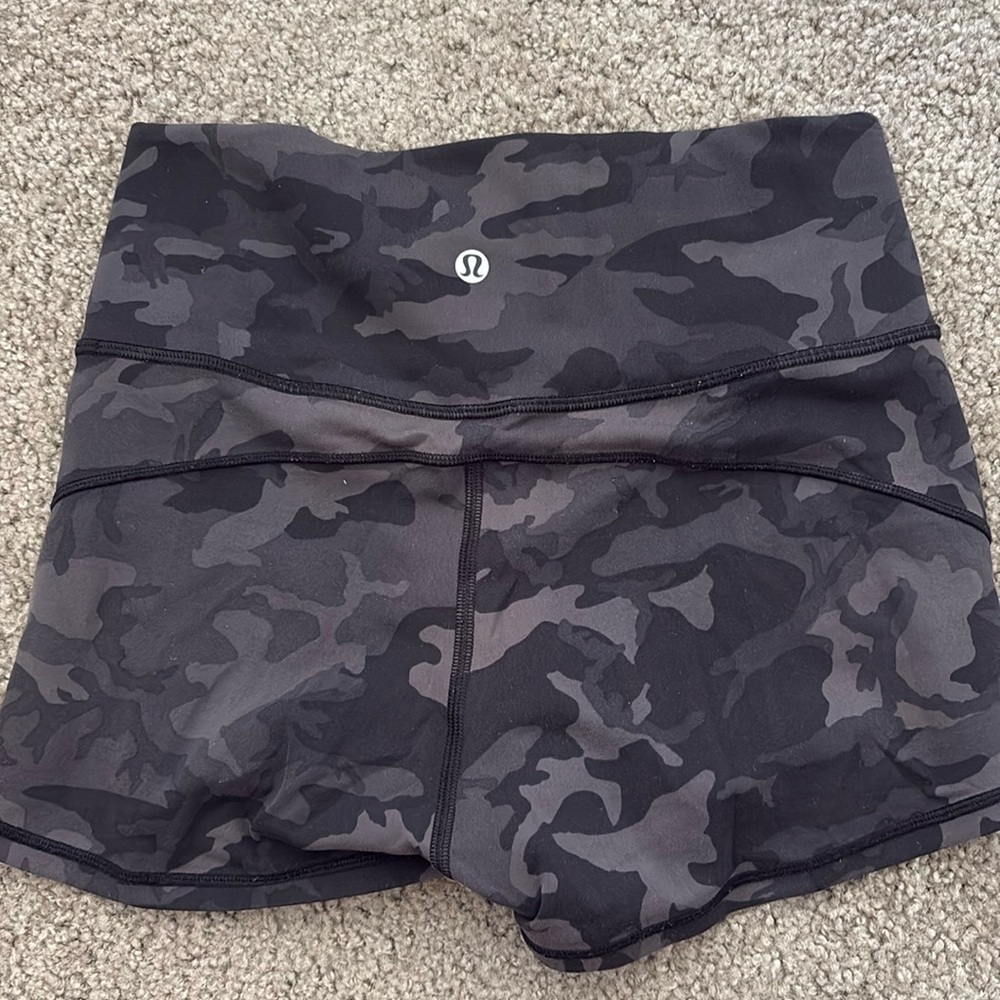 Lululemon spandex running short.